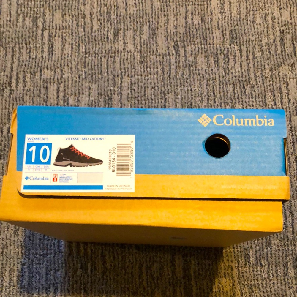 women’s Columbia vitesse “mid” out dry hiking/trekking light weight shoe size10